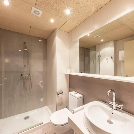 Trainera Apart-hotel Esterri d'Àneu