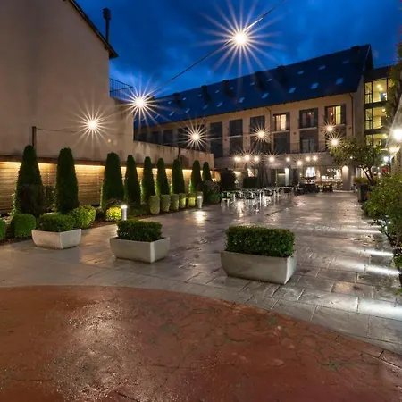 Trainera Apart-hotel Esterri d'Àneu