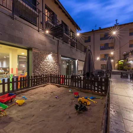 Apartahotel Trainera 3*