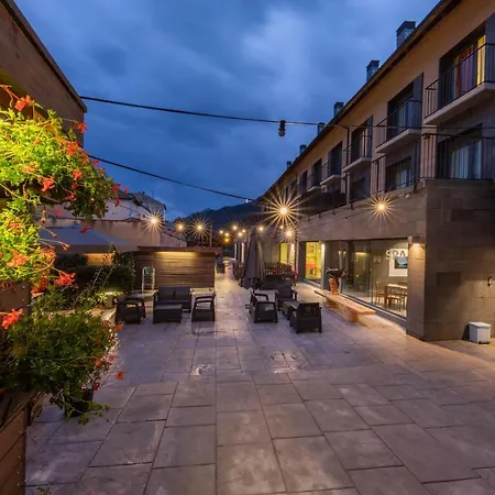 Trainera Apartahotel