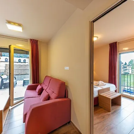 Apartahotel Trainera 3*