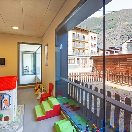 Trainera Apartahotel